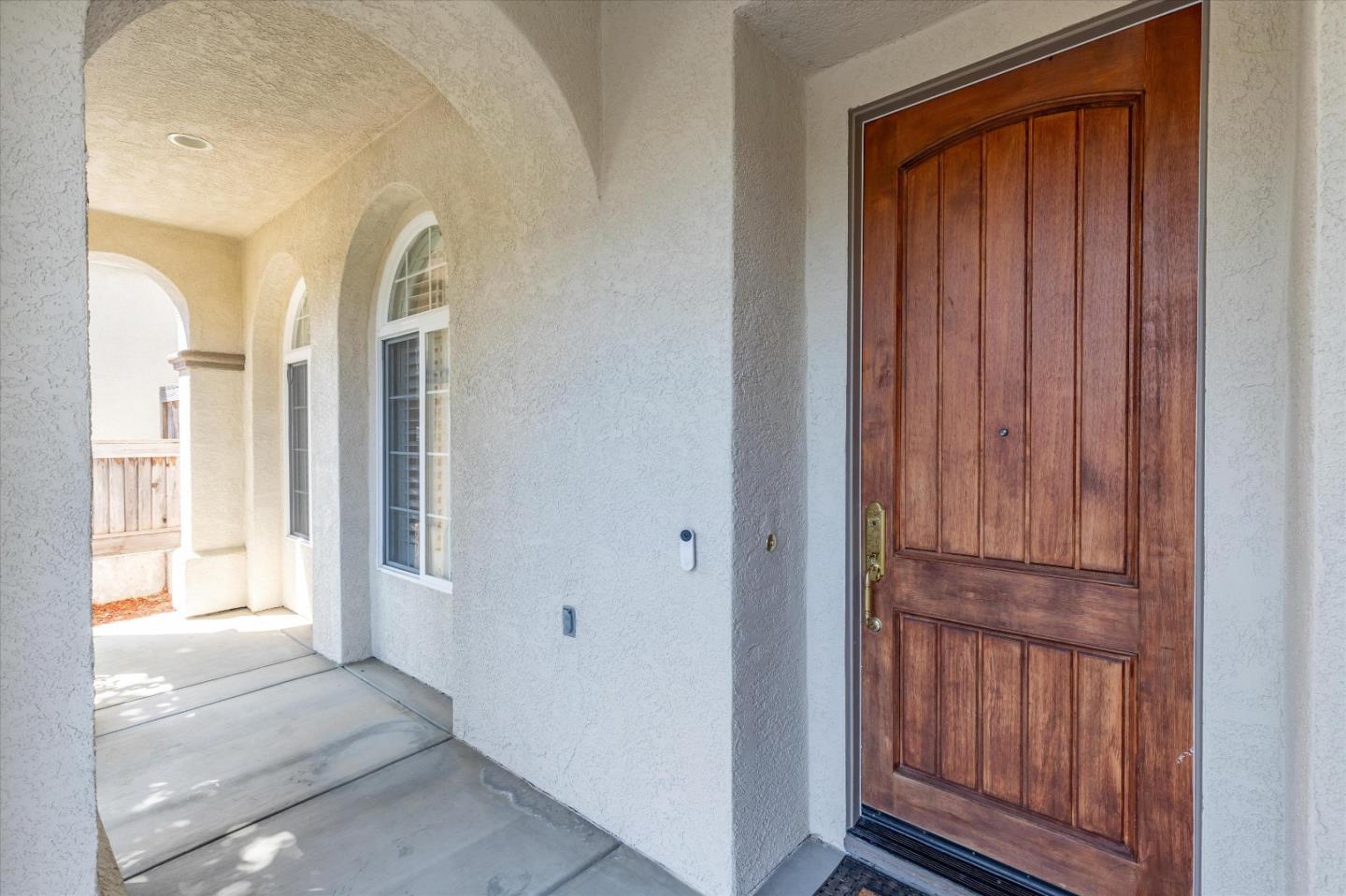 Detail Gallery Image 5 of 68 For 2460 Muirfield Way, Gilroy,  CA 95020 - 5 Beds | 4/1 Baths