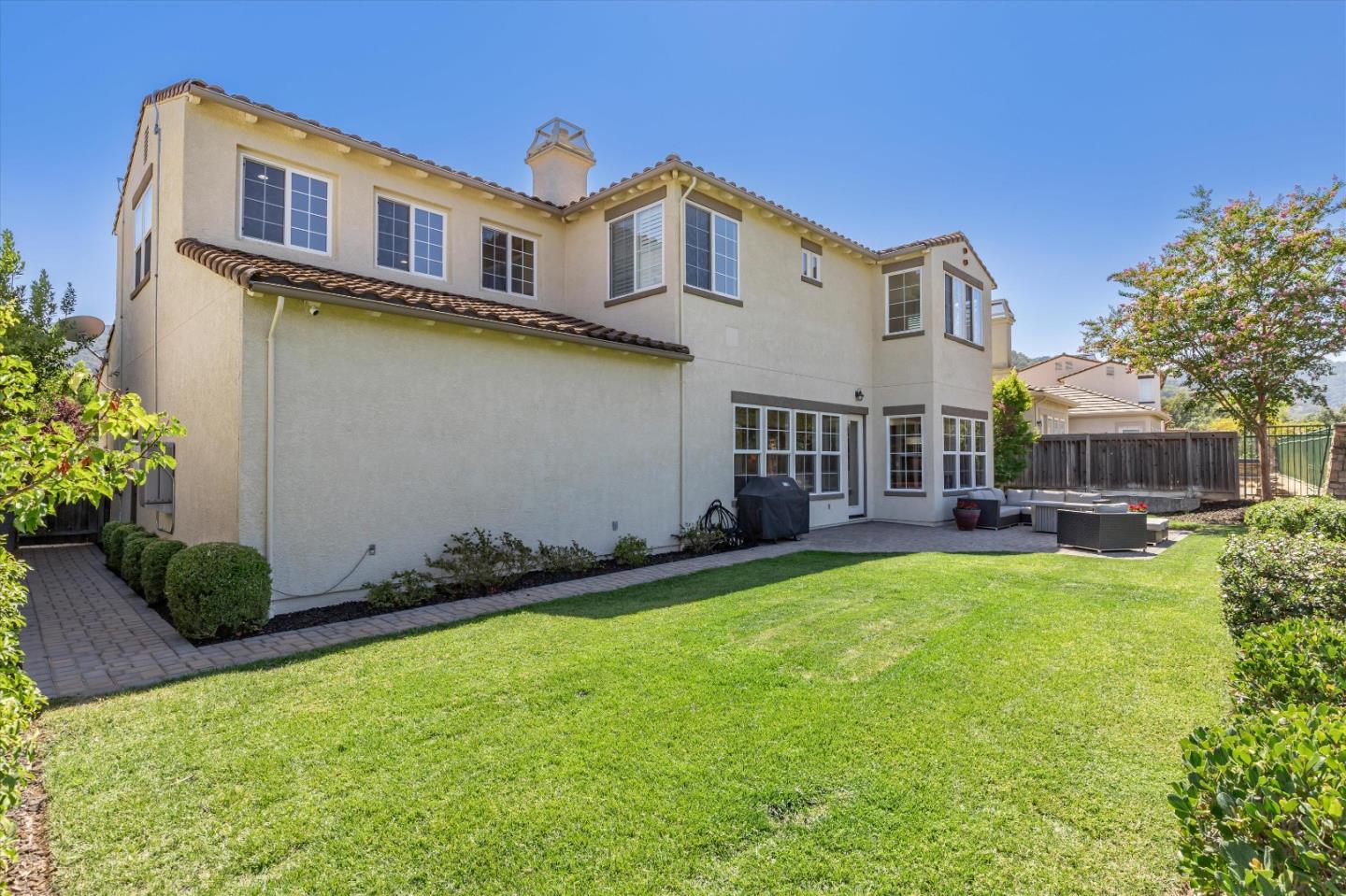 Detail Gallery Image 50 of 68 For 2460 Muirfield Way, Gilroy,  CA 95020 - 5 Beds | 4/1 Baths