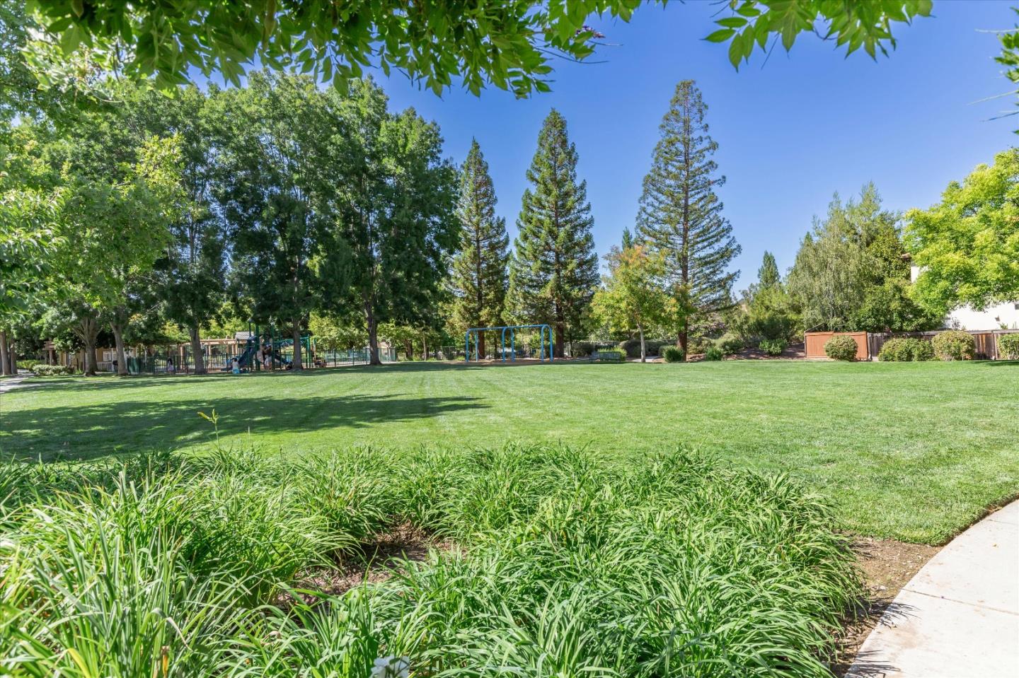 Detail Gallery Image 57 of 68 For 2460 Muirfield Way, Gilroy,  CA 95020 - 5 Beds | 4/1 Baths