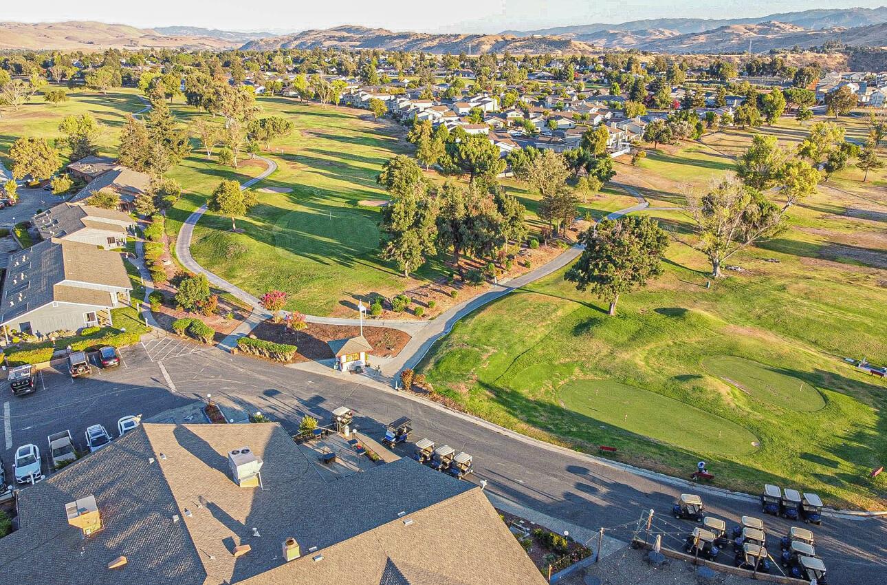 Detail Gallery Image 58 of 63 For 1365 S Ridgemark Dr, Hollister,  CA 95023 - 2 Beds | 2/1 Baths