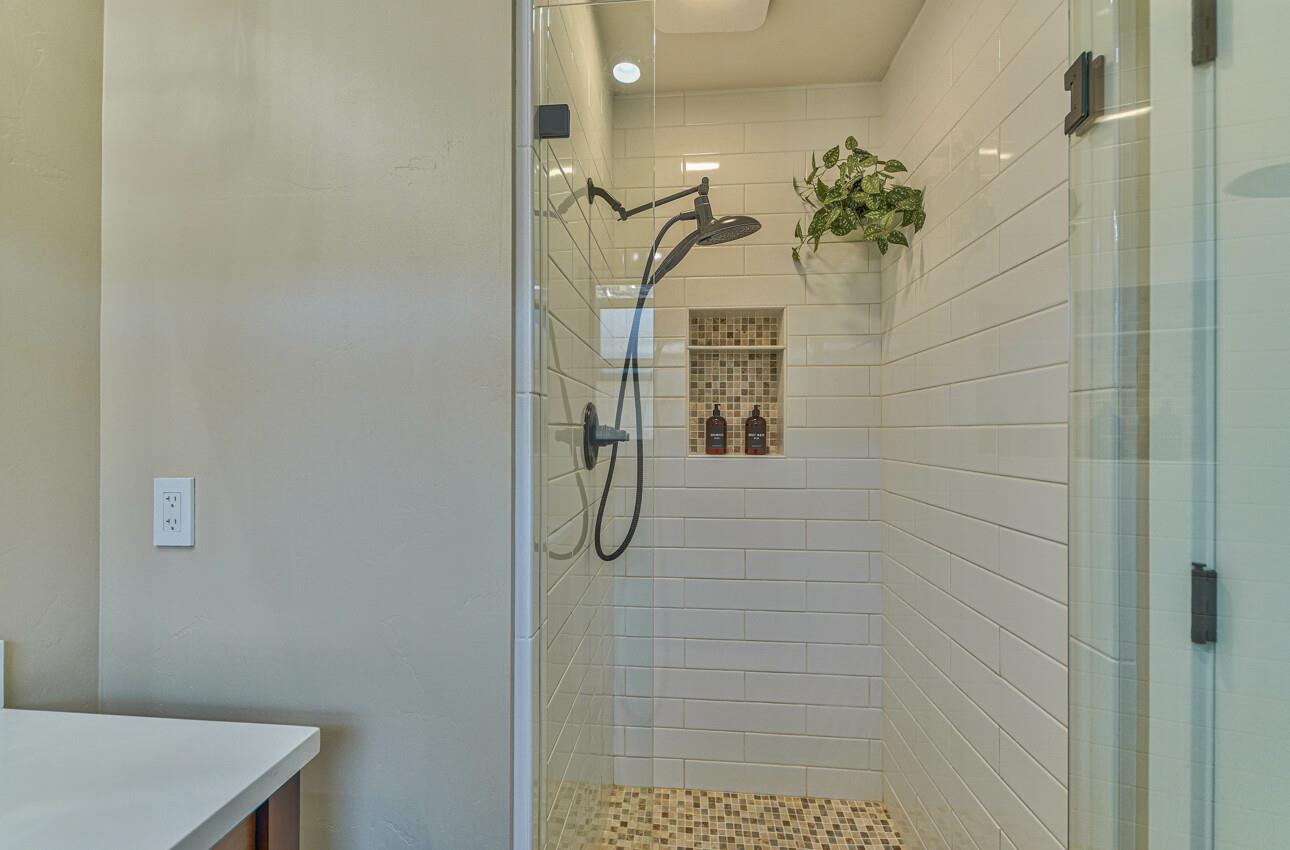 222 La Mesa Dr, Salinas, CA 93901 photo 23