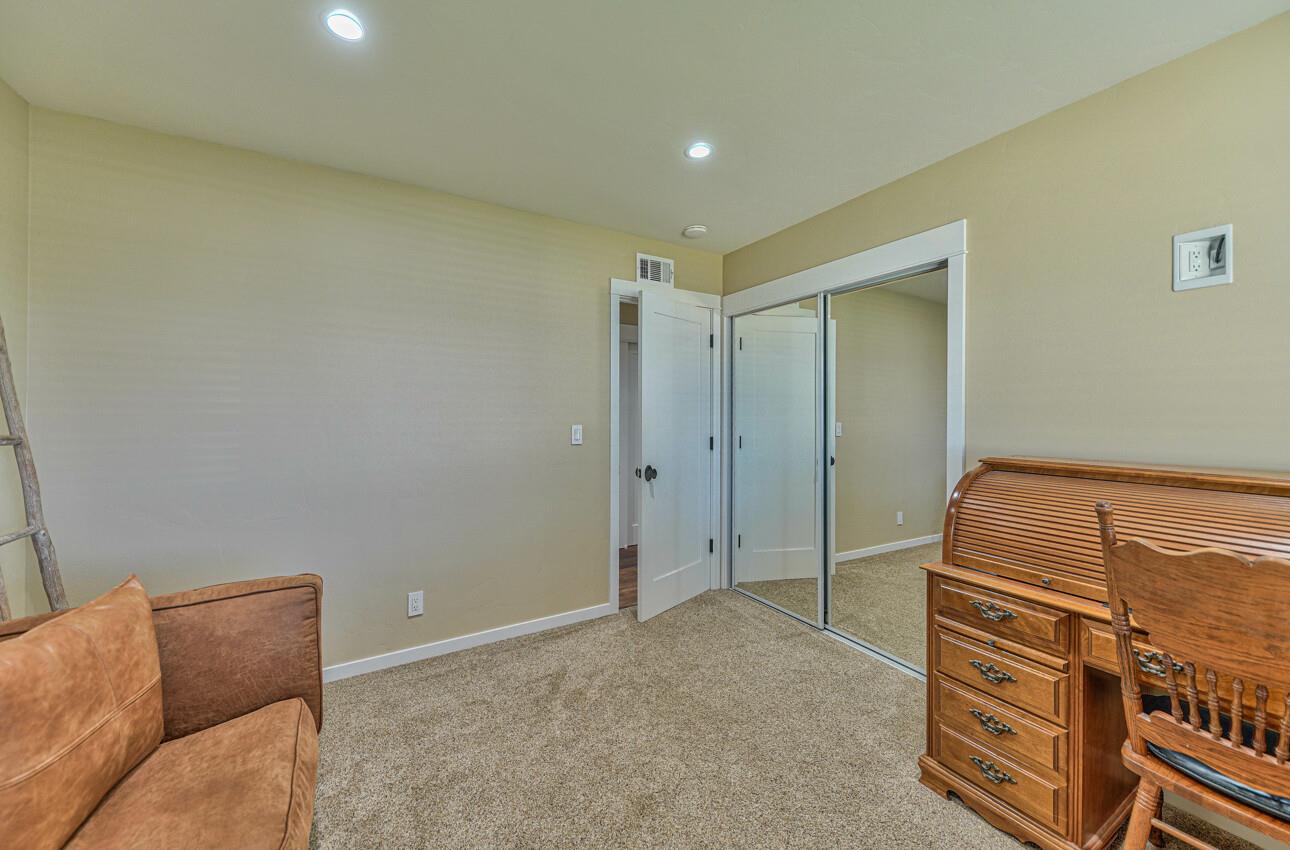 222 La Mesa Dr, Salinas, CA 93901 photo 28