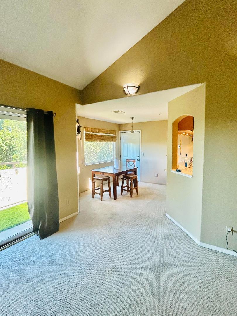 Detail Gallery Image 1 of 25 For 21314 Gary Dr #304,  Hayward,  CA 94546 - 2 Beds | 2 Baths