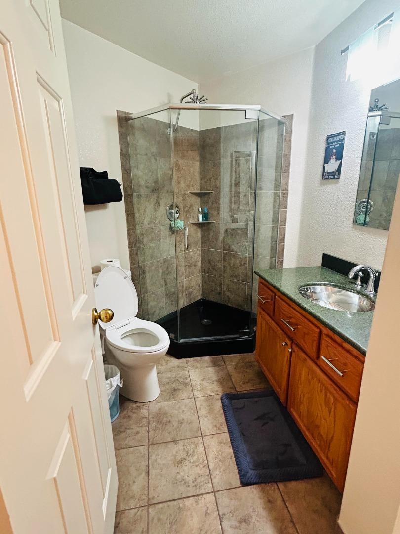 Detail Gallery Image 25 of 25 For 21314 Gary Dr #304,  Castro Valley,  CA 94546 - 2 Beds | 2 Baths