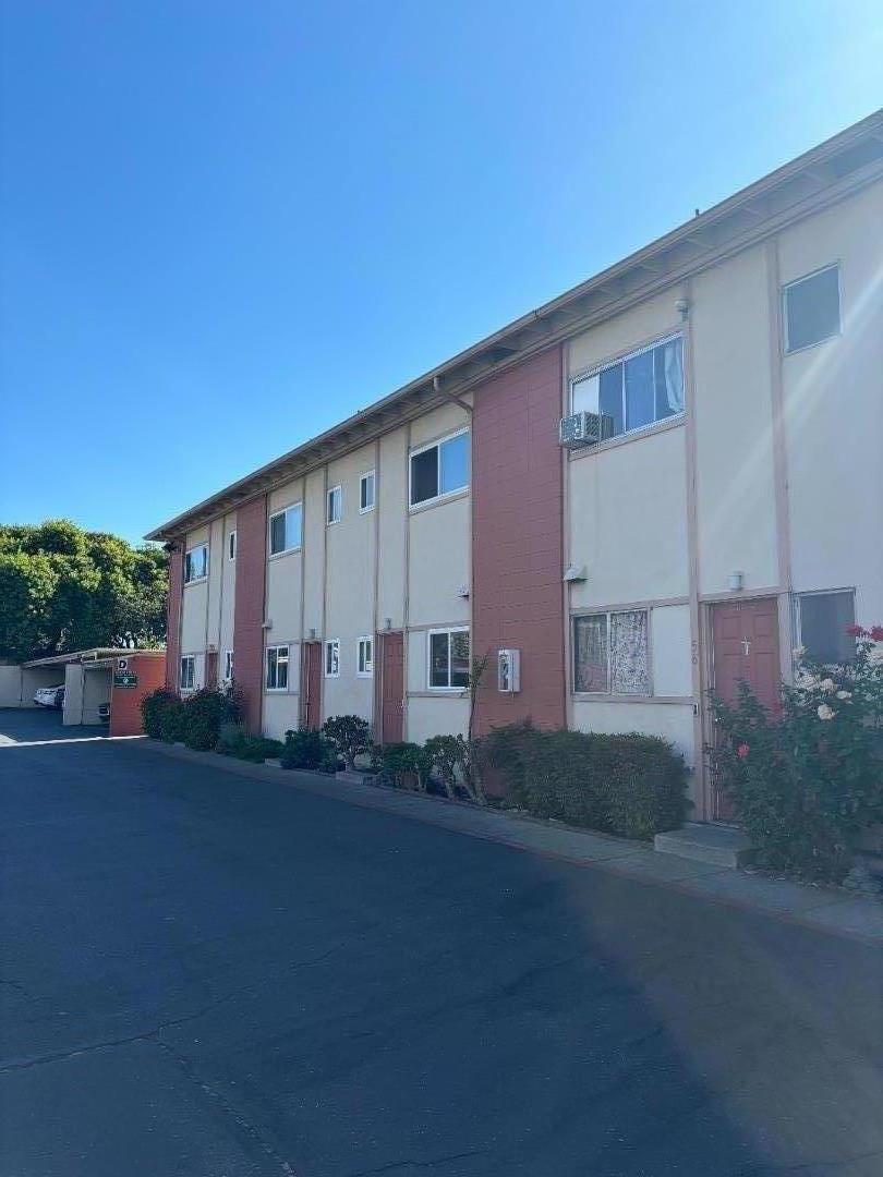 Detail Gallery Image 1 of 1 For 27505 Tampa Ave #57,  Hayward,  CA 94544 - 2 Beds | 1/1 Baths