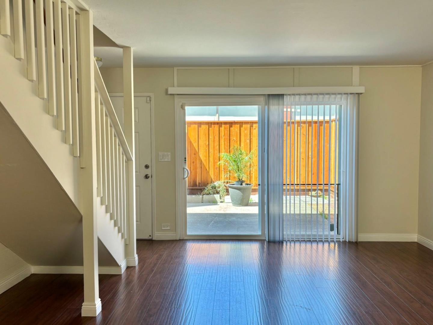 Detail Gallery Image 10 of 12 For 27505 Tampa Ave #57,  Hayward,  CA 94544 - 2 Beds | 1/1 Baths