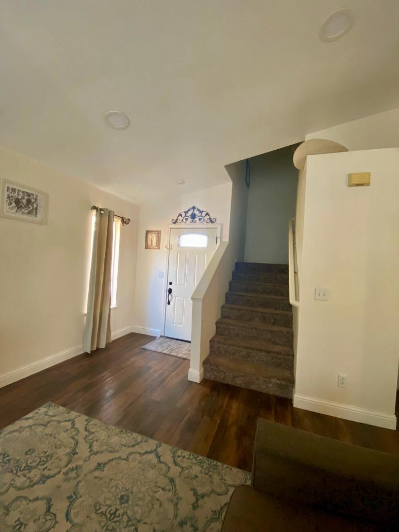 Detail Gallery Image 11 of 22 For 9275 Severance St, Gilroy,  CA 95020 - 3 Beds | 2/1 Baths