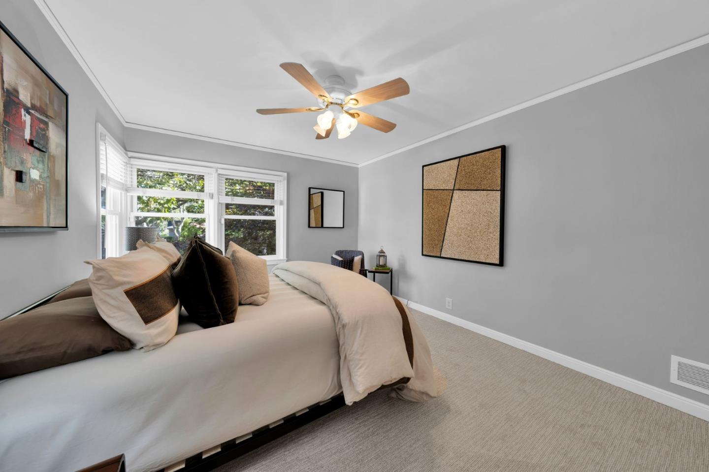 Detail Gallery Image 15 of 76 For 406 Hobart Ave, San Mateo,  CA 94402 - 3 Beds | 2/1 Baths