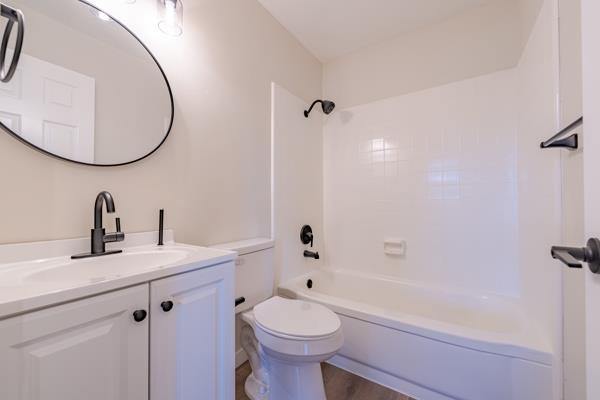 Detail Gallery Image 12 of 35 For 1395 Queens Cir, Merced,  CA 95340 - 3 Beds | 1/1 Baths