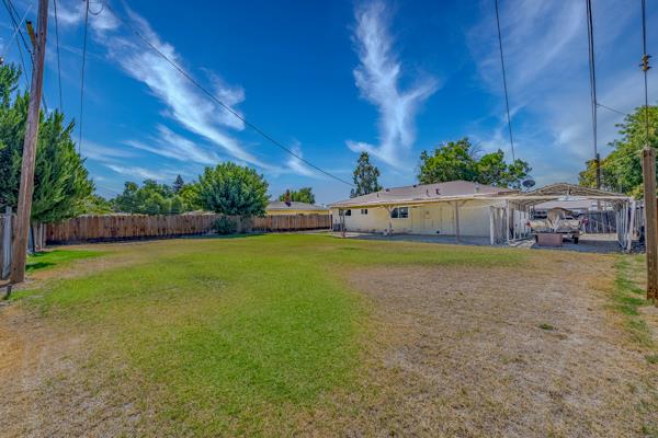 Detail Gallery Image 18 of 35 For 1395 Queens Cir, Merced,  CA 95340 - 3 Beds | 1/1 Baths