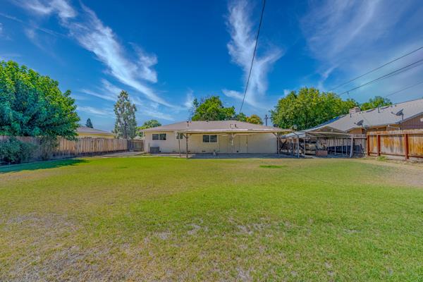 Detail Gallery Image 31 of 35 For 1395 Queens Cir, Merced,  CA 95340 - 3 Beds | 1/1 Baths