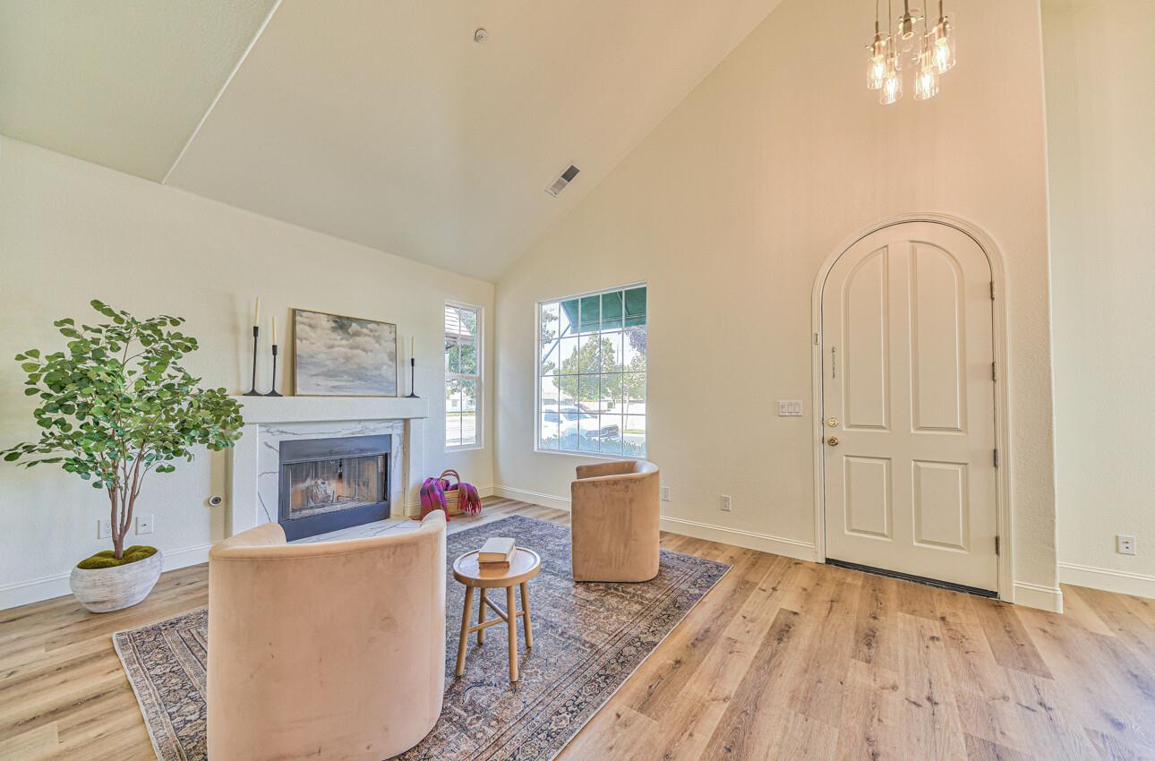 Detail Gallery Image 5 of 29 For 5 Moreno St, Greenfield,  CA 93927 - 3 Beds | 2 Baths