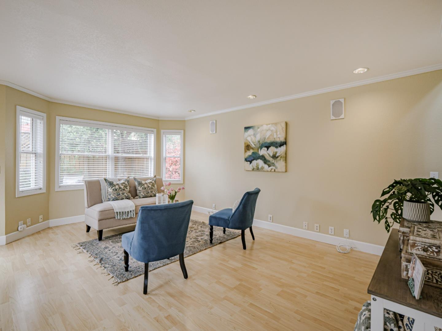 Detail Gallery Image 20 of 60 For 149 Dufour St, Santa Cruz,  CA 95060 - 2 Beds | 2/1 Baths