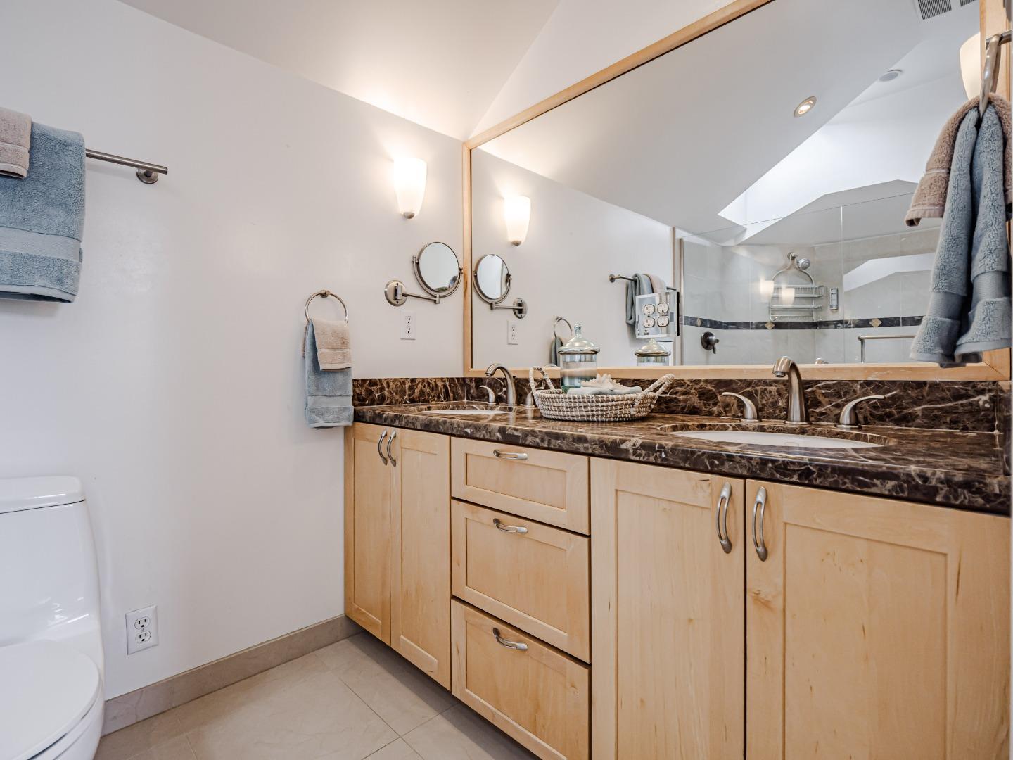 Detail Gallery Image 45 of 60 For 149 Dufour St, Santa Cruz,  CA 95060 - 2 Beds | 2/1 Baths