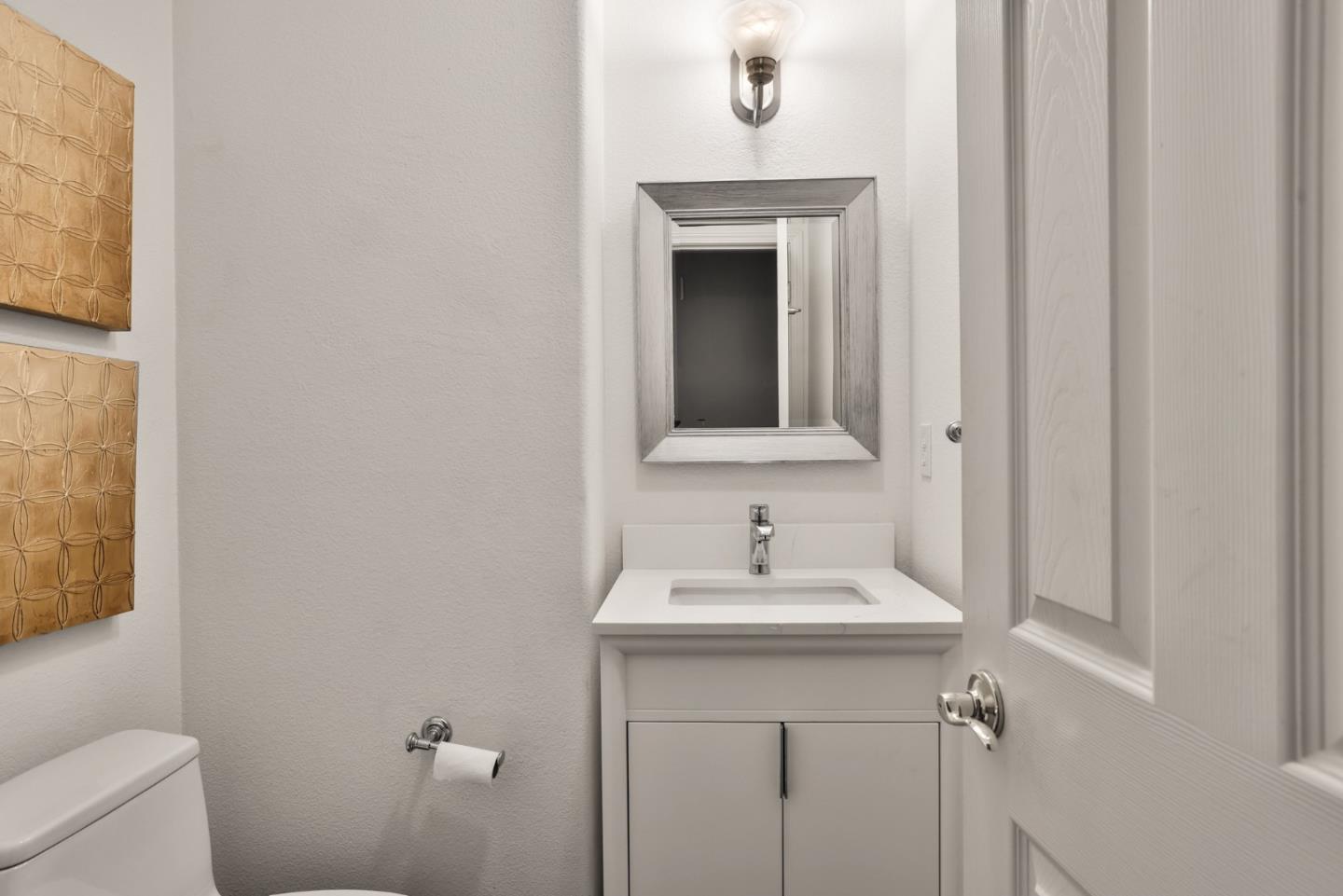 Detail Gallery Image 6 of 17 For 368 Adeline Ave, San Jose,  CA 95136 - 2 Beds | 1/1 Baths