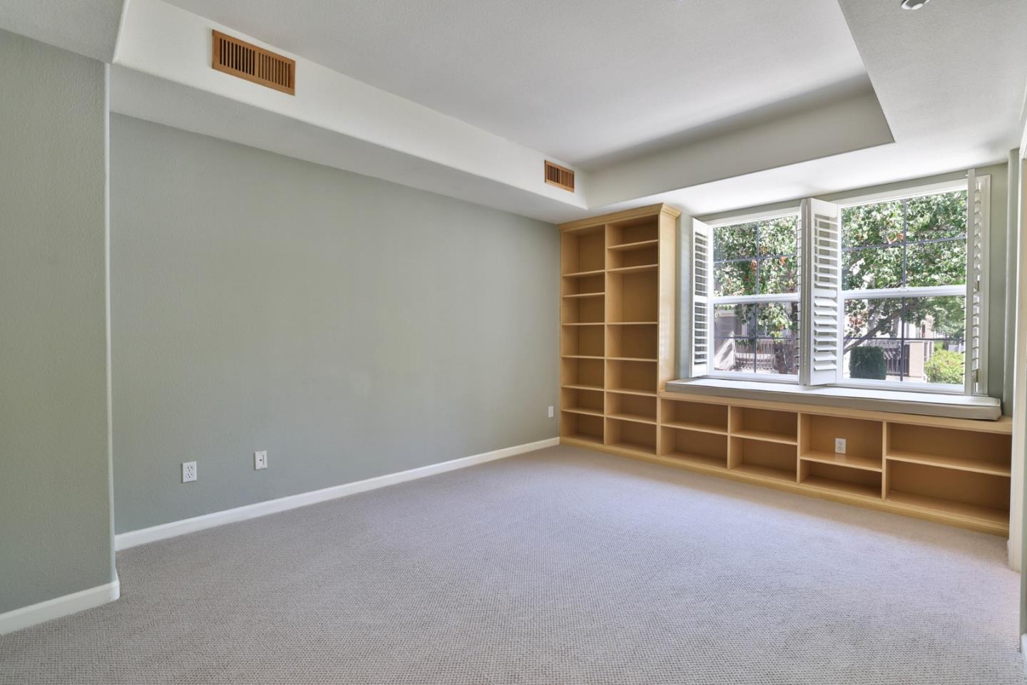 Detail Gallery Image 8 of 17 For 368 Adeline Ave, San Jose,  CA 95136 - 2 Beds | 1/1 Baths