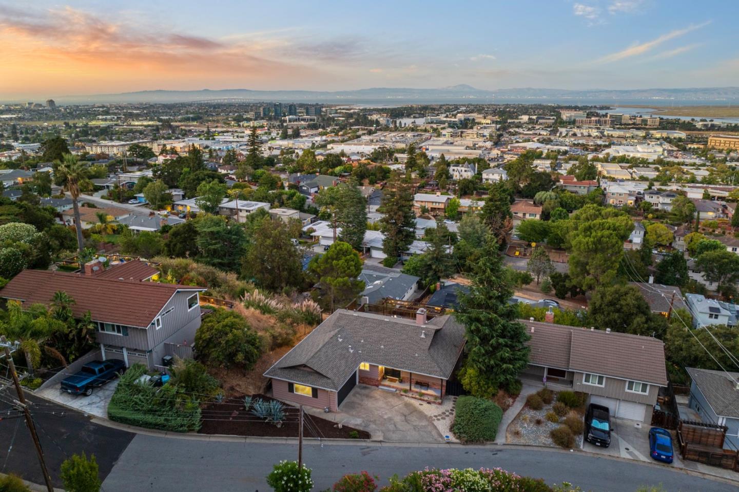 Detail Gallery Image 61 of 64 For 5 Vine St, San Carlos,  CA 94070 - 2 Beds | 2 Baths