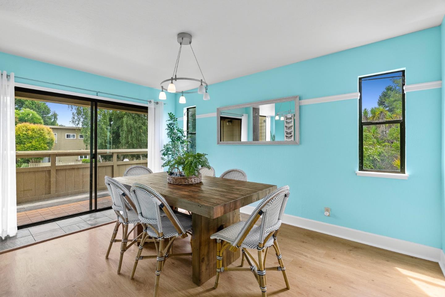 Detail Gallery Image 11 of 48 For 111 Vineyard Ct, Aptos,  CA 95003 - 2 Beds | 2/1 Baths