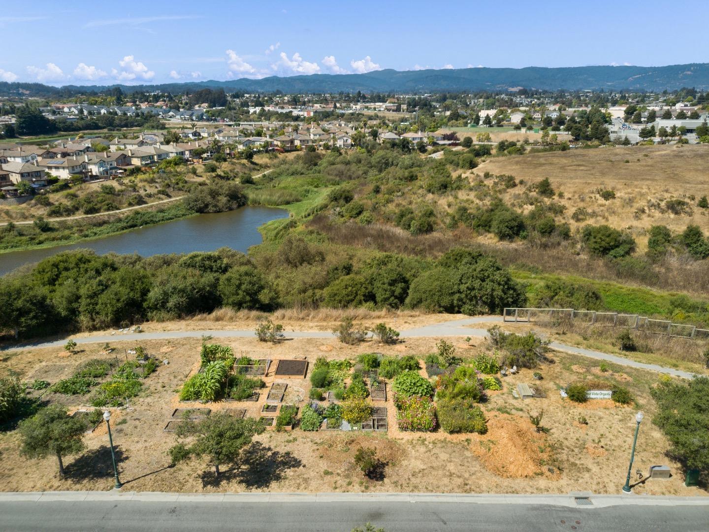 Detail Gallery Image 57 of 57 For 4 La Hacienda St, Watsonville,  CA 95076 - 4 Beds | 3 Baths