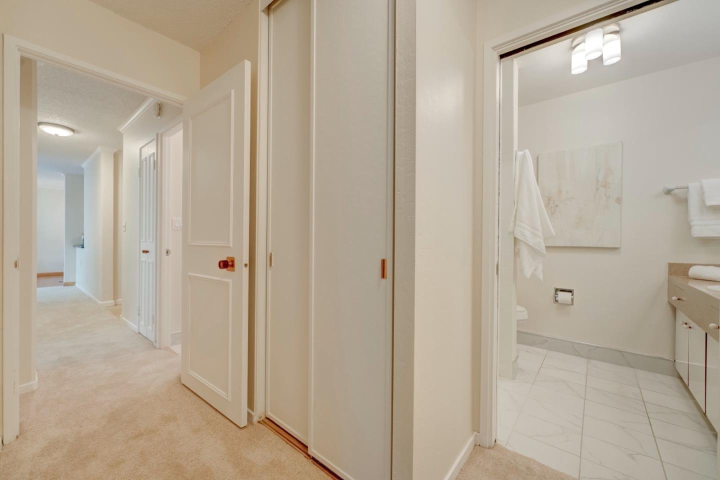 Detail Gallery Image 22 of 41 For 400 Davey Glen Rd #4410,  Belmont,  CA 94002 - 2 Beds | 2 Baths