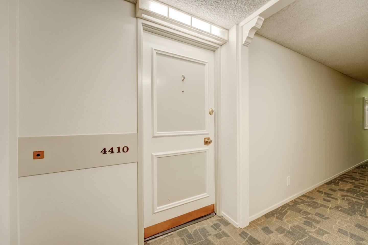 Detail Gallery Image 33 of 41 For 400 Davey Glen Rd #4410,  Belmont,  CA 94002 - 2 Beds | 2 Baths