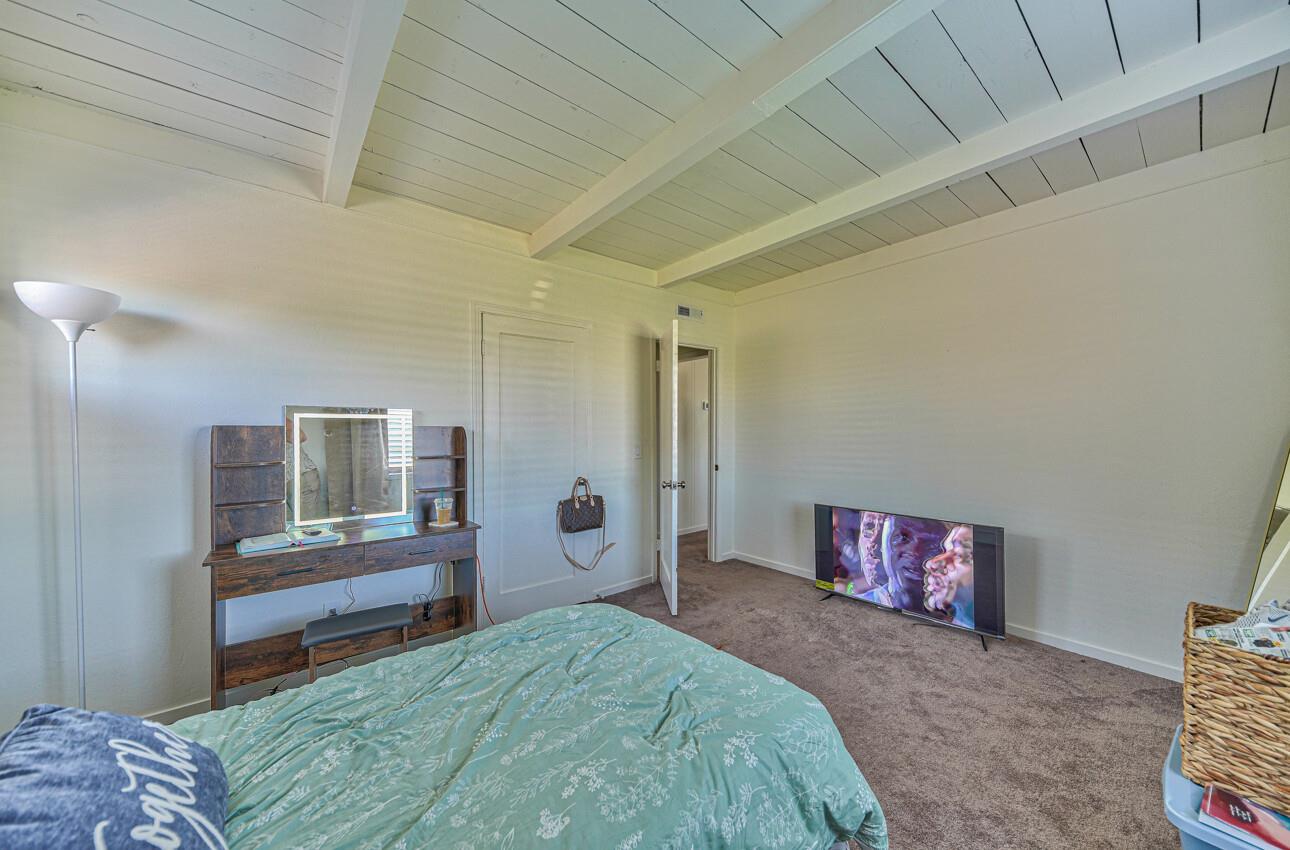 Detail Gallery Image 12 of 20 For 1092 Highland St, Seaside,  CA 93955 - 2 Beds | 1 Baths