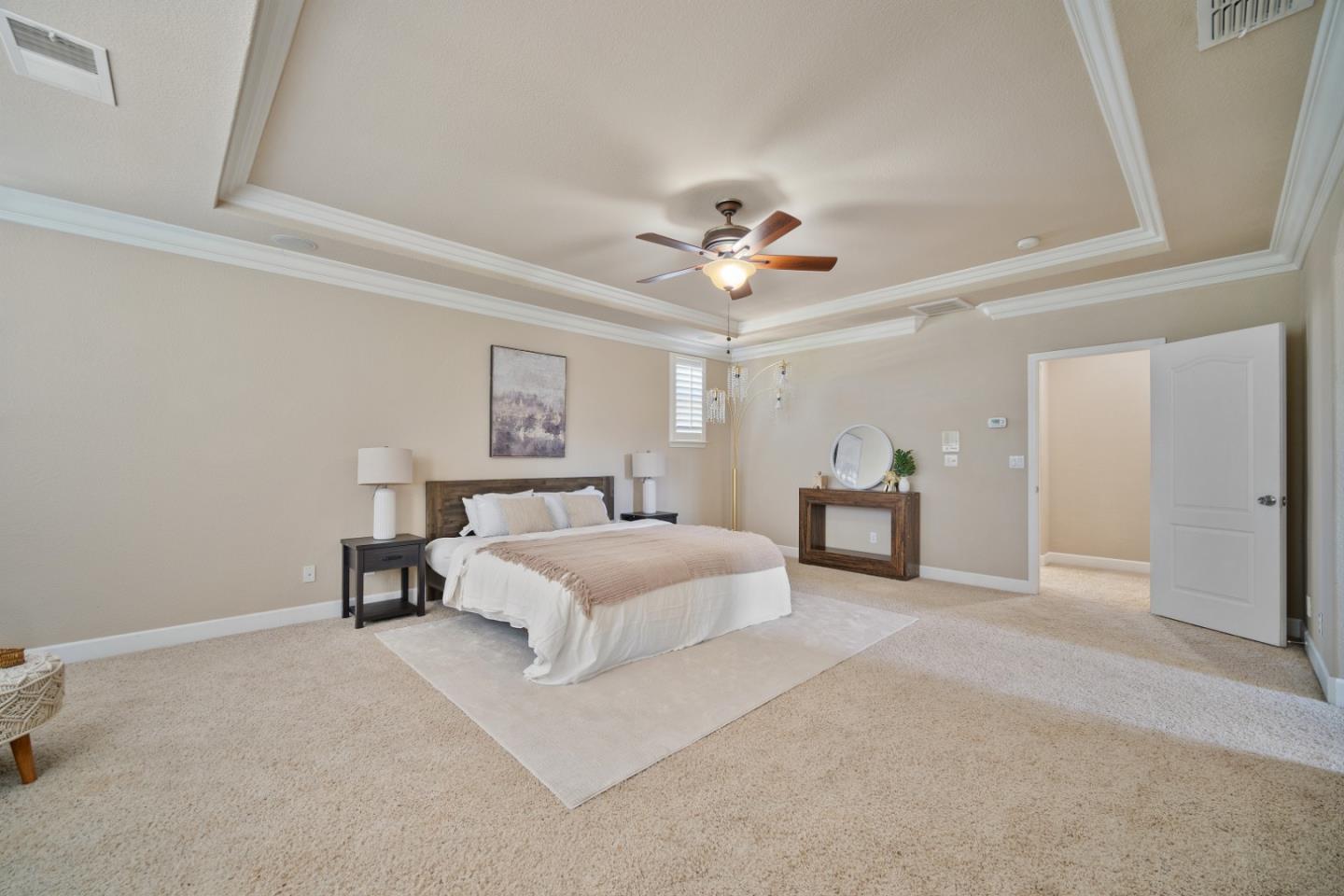 Detail Gallery Image 20 of 29 For 9752 Caneria Way, Elk Grove,  CA 95757 - 6 Beds | 4 Baths