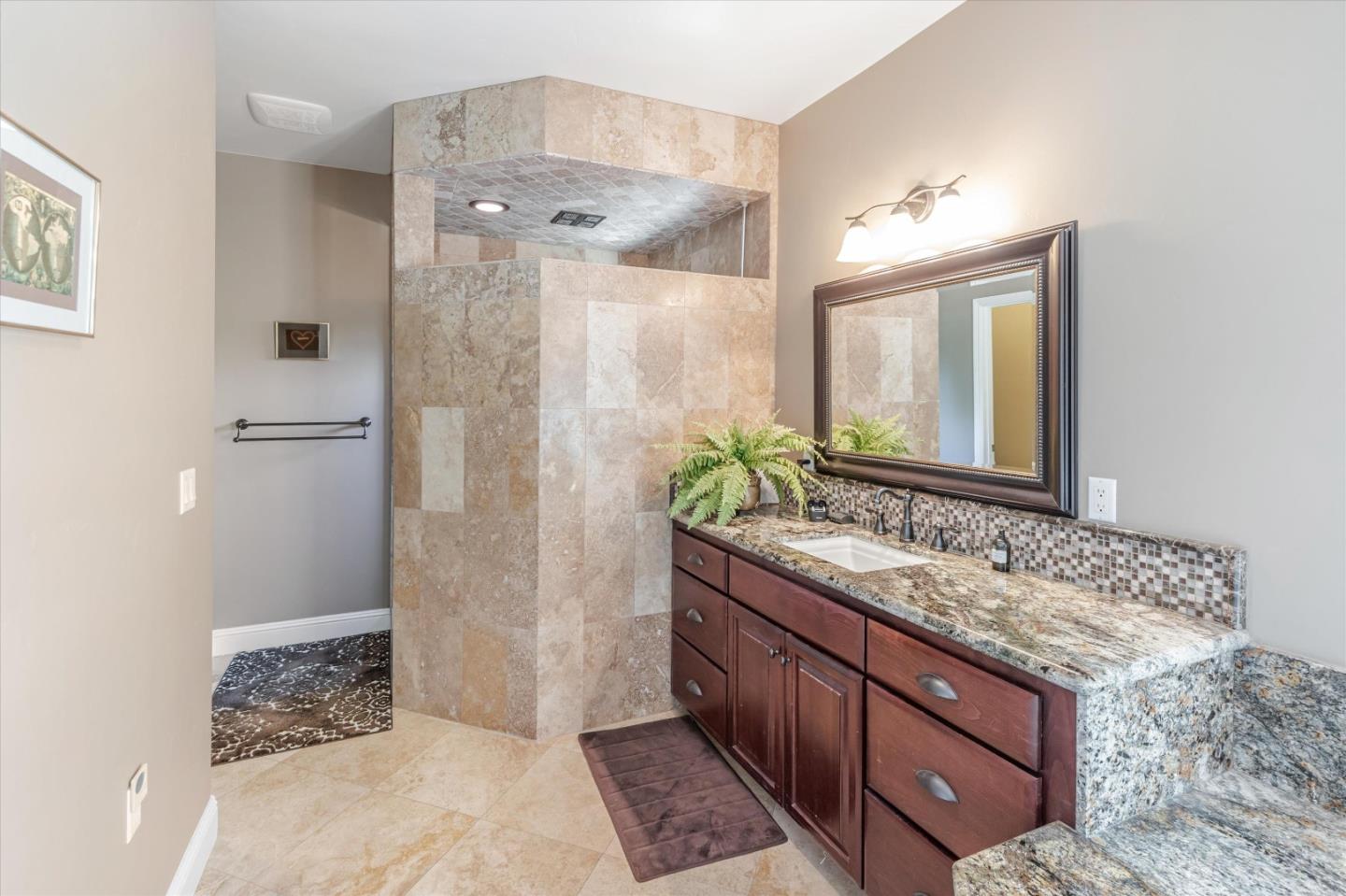 Detail Gallery Image 25 of 33 For 820 Sydney Ct, Gilroy,  CA 95020 - 4 Beds | 2/1 Baths