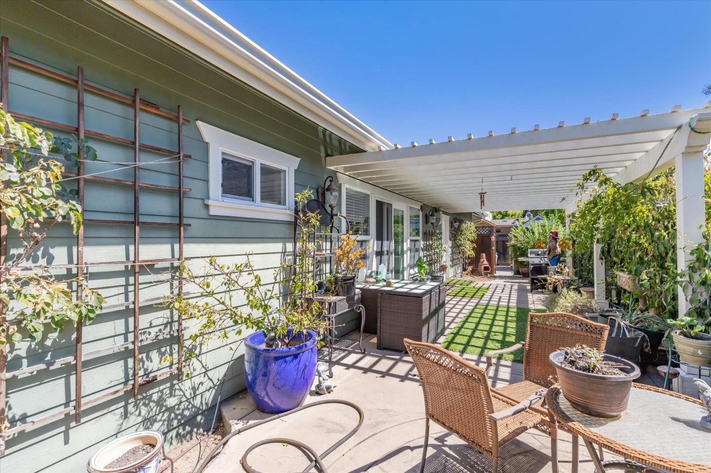 Detail Gallery Image 31 of 33 For 820 Sydney Ct, Gilroy,  CA 95020 - 4 Beds | 2/1 Baths