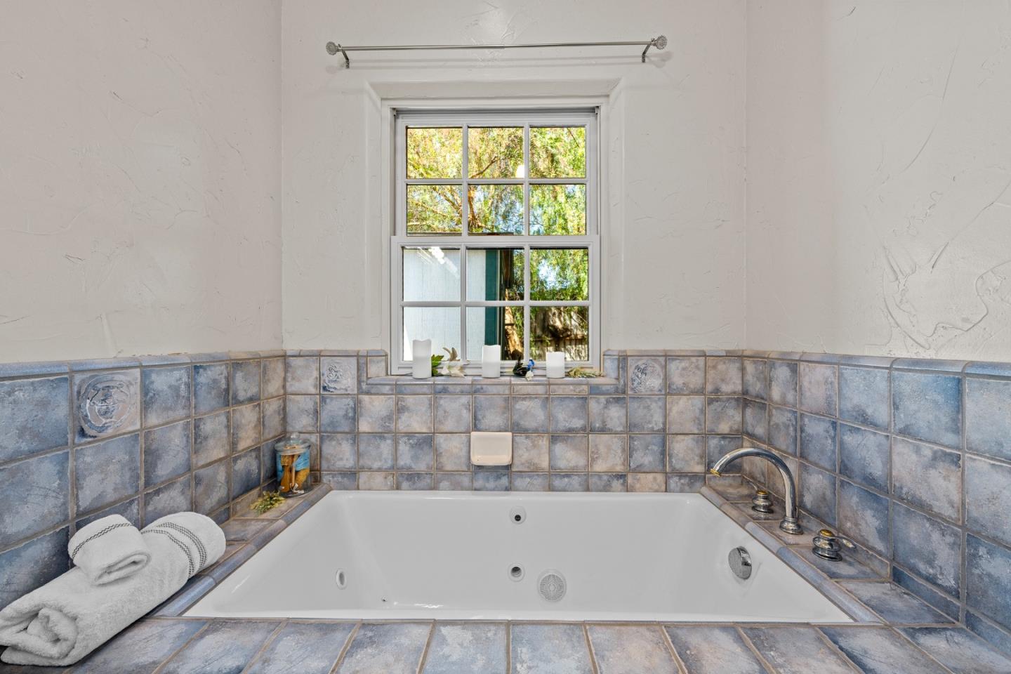 Detail Gallery Image 23 of 36 For 23 Franklin St, San Juan Bautista,  CA 95045 - 4 Beds | 2/1 Baths