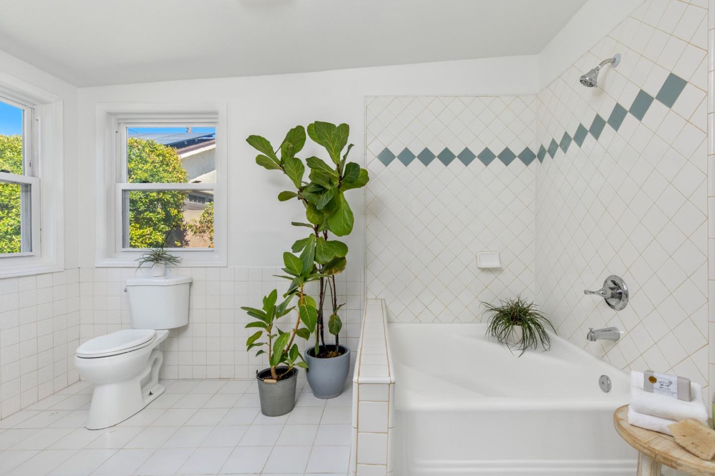 Detail Gallery Image 15 of 20 For 2505 Armour Ln, Redondo Beach,  CA 90278 - 3 Beds | 1 Baths