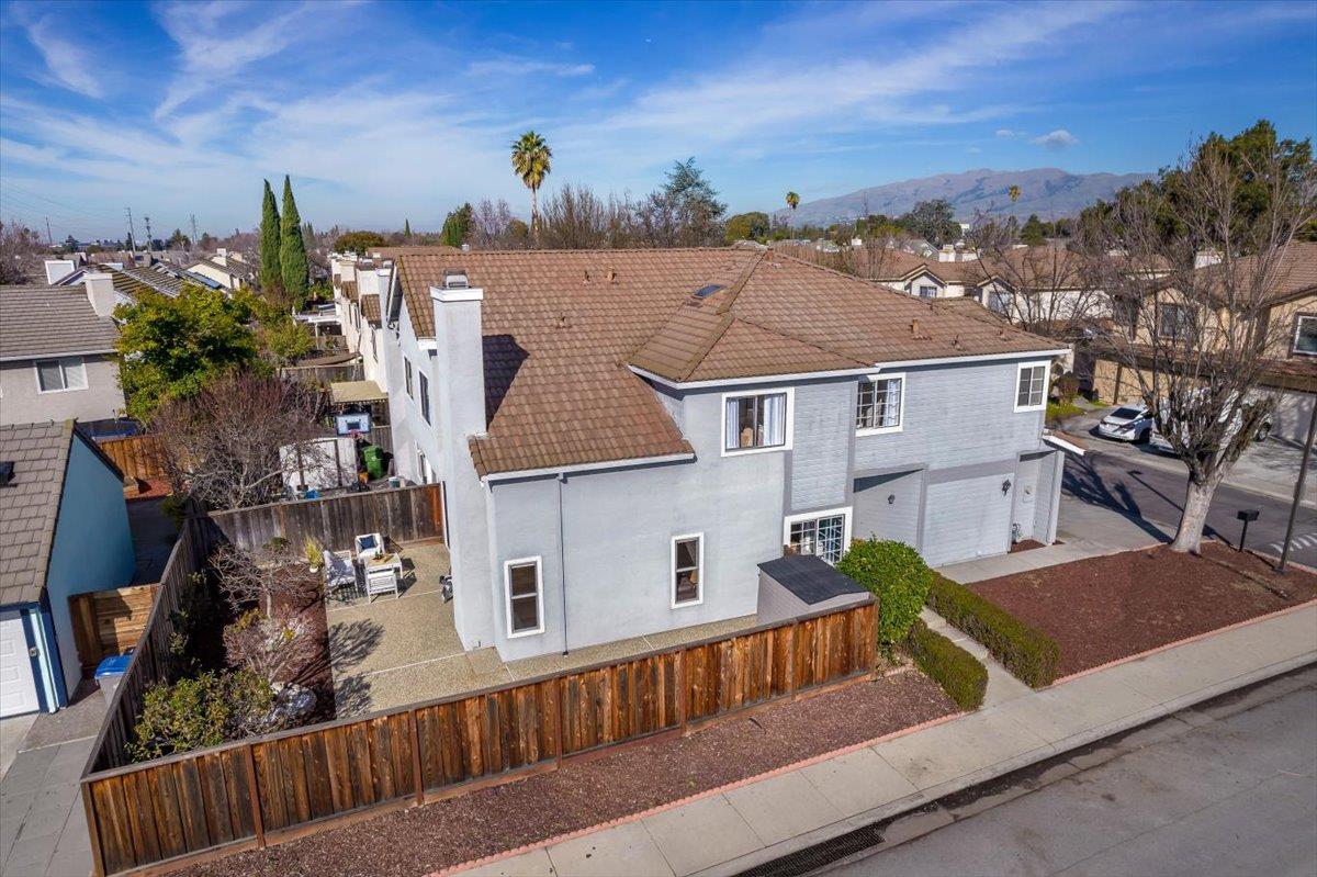 Detail Gallery Image 29 of 32 For 1503 Timber Creek Dr, San Jose,  CA 95131 - 4 Beds | 2/1 Baths