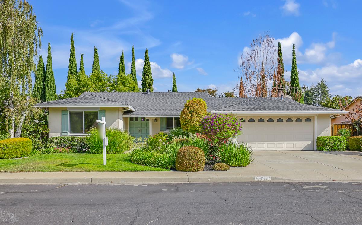 Detail Gallery Image 1 of 38 For 2717 Estella Dr, Santa Clara,  CA 95051 - 4 Beds | 2 Baths