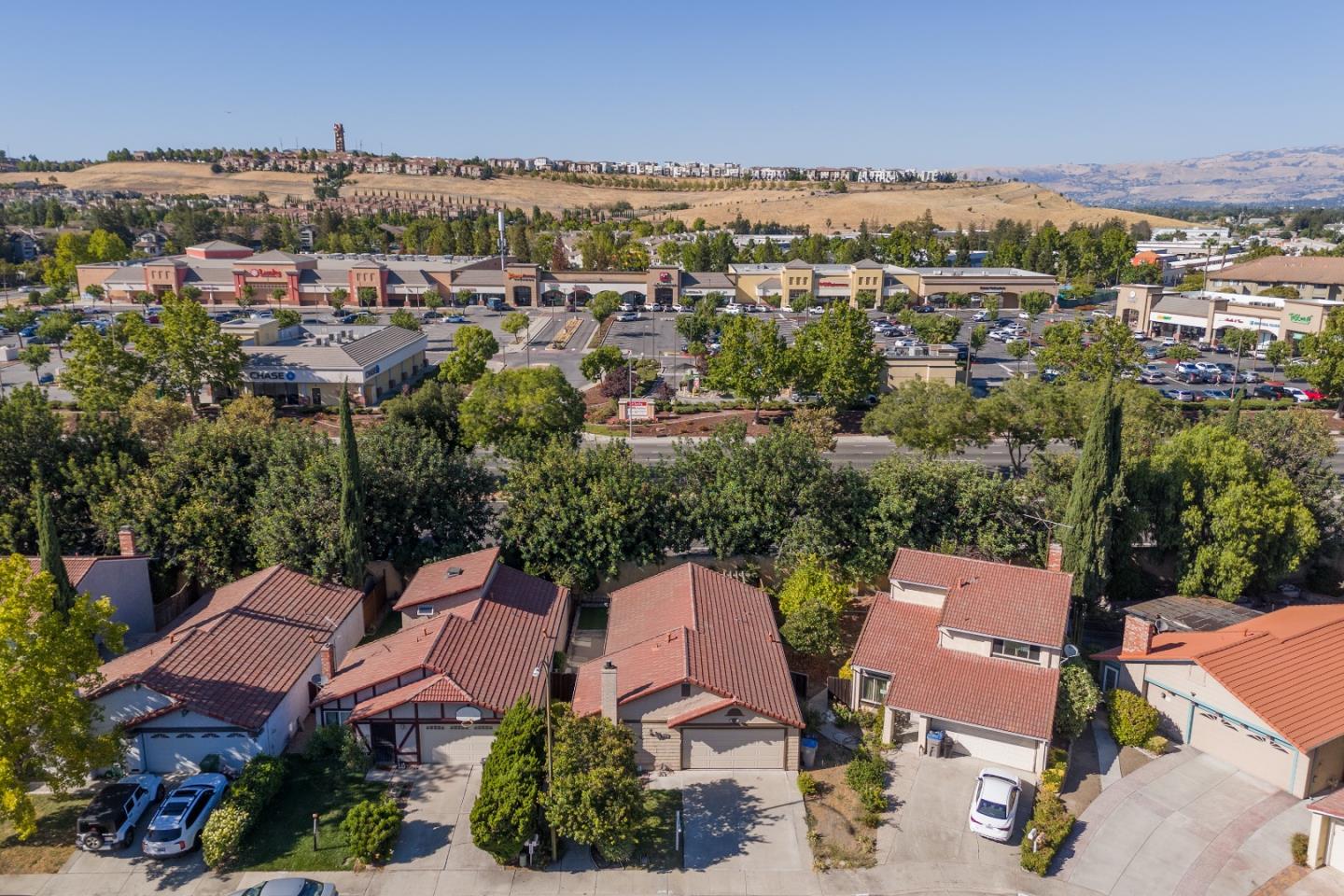 Detail Gallery Image 34 of 40 For 512 Lanfair Cir, San Jose,  CA 95136 - 3 Beds | 2 Baths