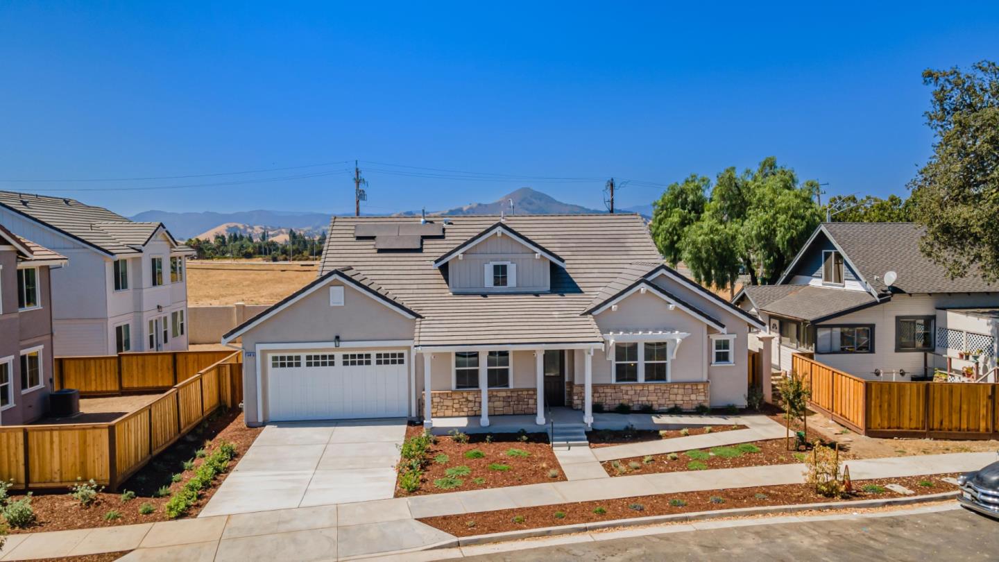 Detail Gallery Image 41 of 86 For 16915 Brut Ln, Morgan Hill,  CA 95037 - 4 Beds | 2/1 Baths