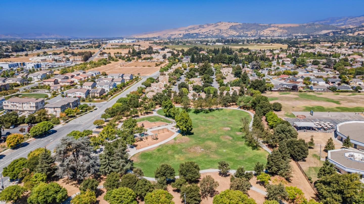 Detail Gallery Image 62 of 86 For 16915 Brut Ln, Morgan Hill,  CA 95037 - 4 Beds | 2/1 Baths