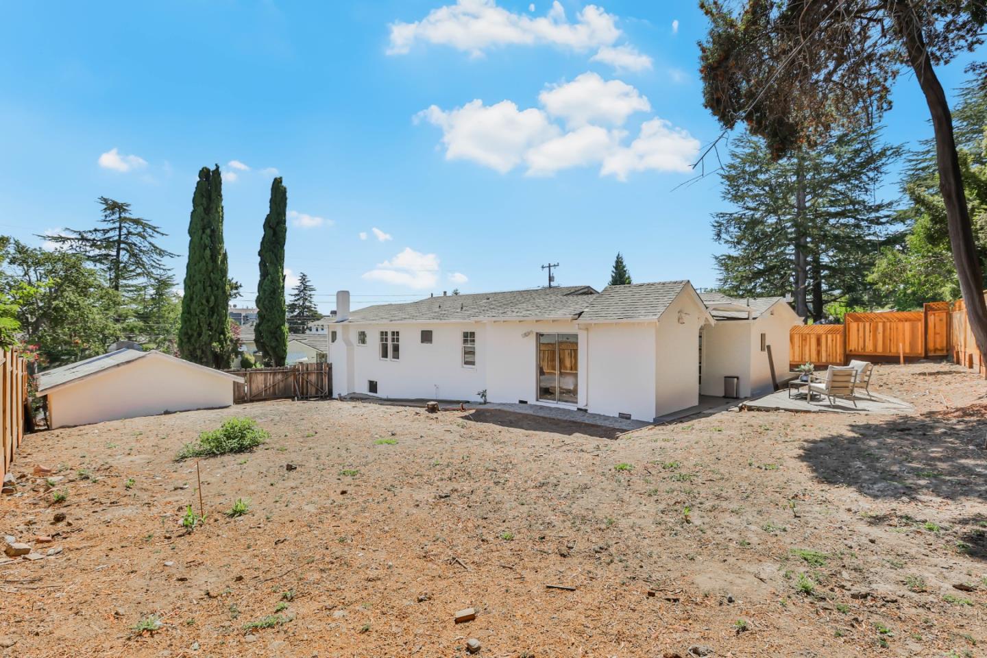 Detail Gallery Image 31 of 38 For 1318 Magnolia Ave, San Carlos,  CA 94070 - 3 Beds | 1/1 Baths