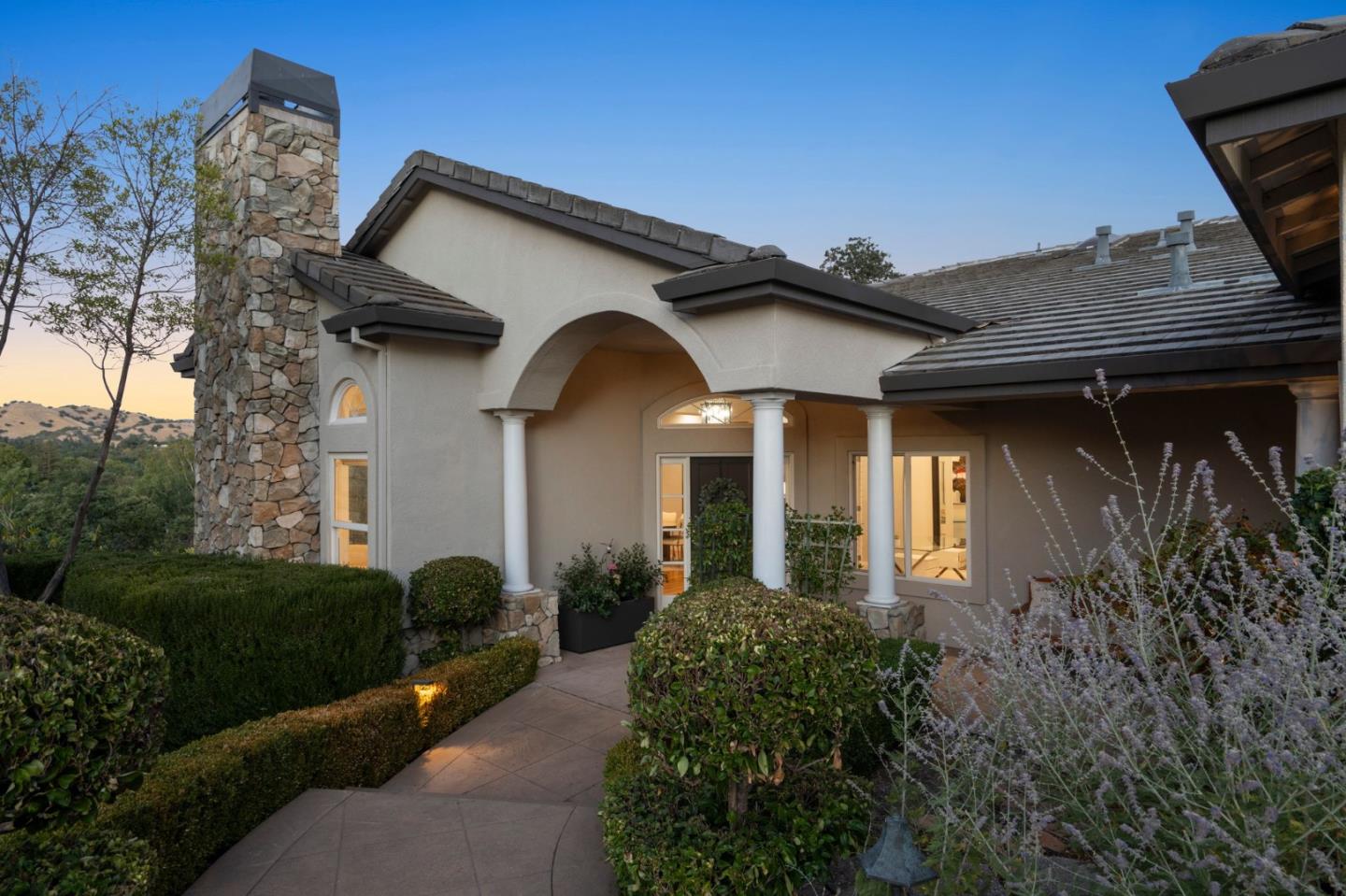 Detail Gallery Image 90 of 95 For 628 Sugarloaf Ct, Walnut Creek,  CA 94596 - 5 Beds | 3/1 Baths