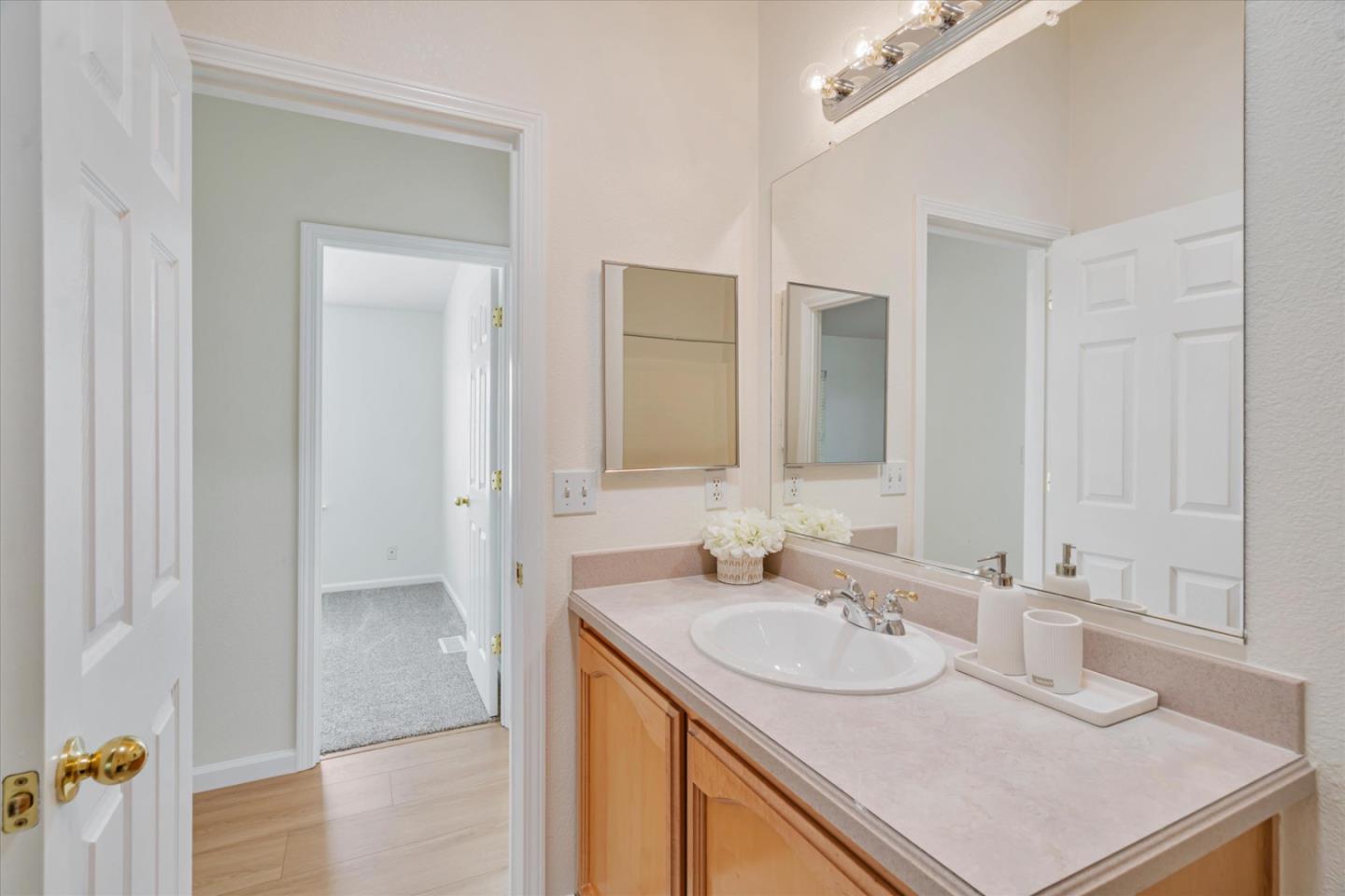 Detail Gallery Image 35 of 44 For 1050 Borregas Ave #99,  Sunnyvale,  CA 94089 - 3 Beds | 2 Baths