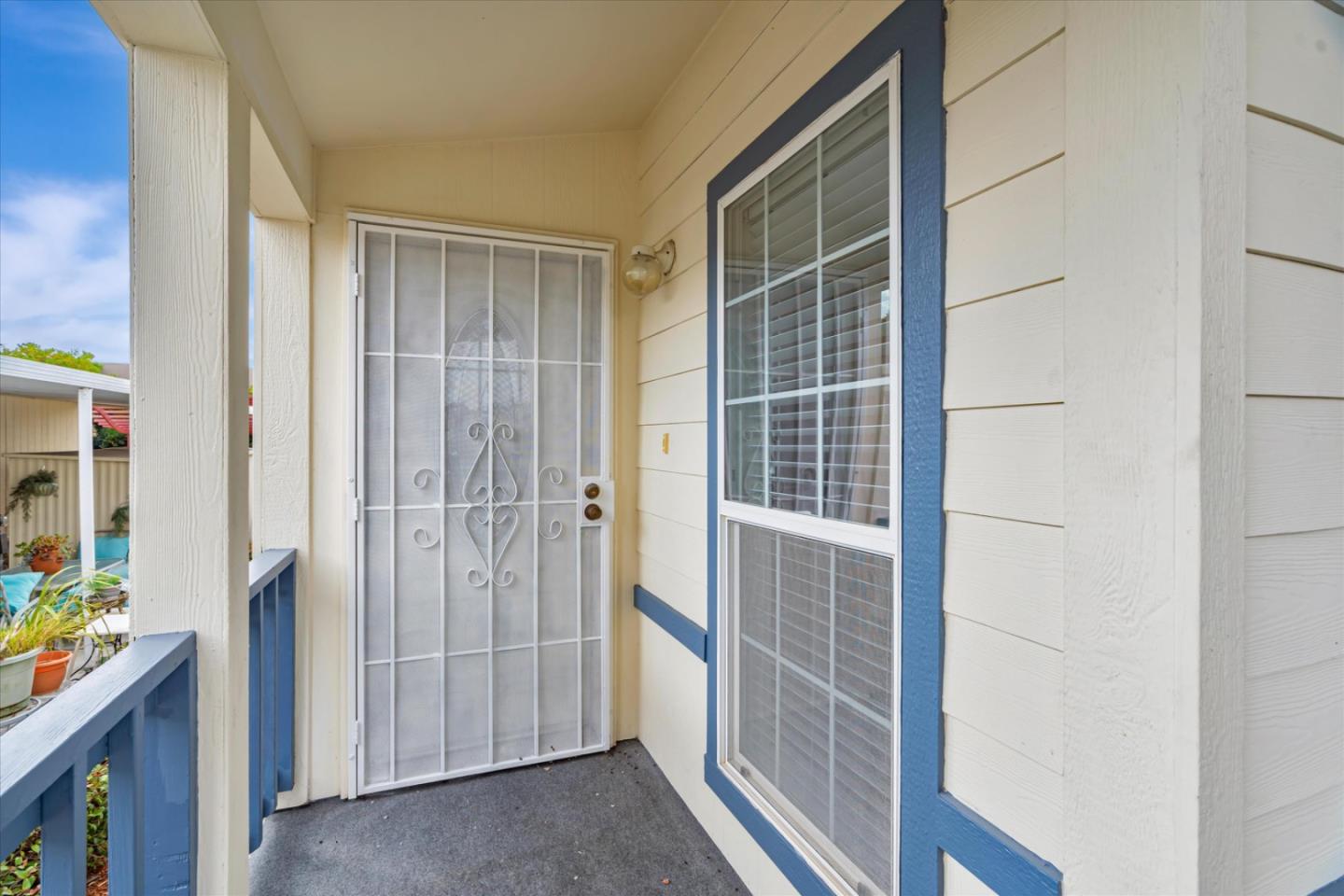 Detail Gallery Image 5 of 44 For 1050 Borregas Ave #99,  Sunnyvale,  CA 94089 - 3 Beds | 2 Baths