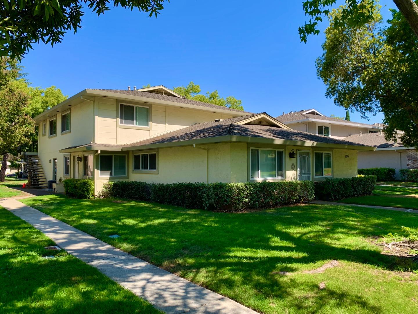 Detail Gallery Image 18 of 21 For 4768 Hatfield Walk #4,  San Jose,  CA 95124 - 2 Beds | 1 Baths