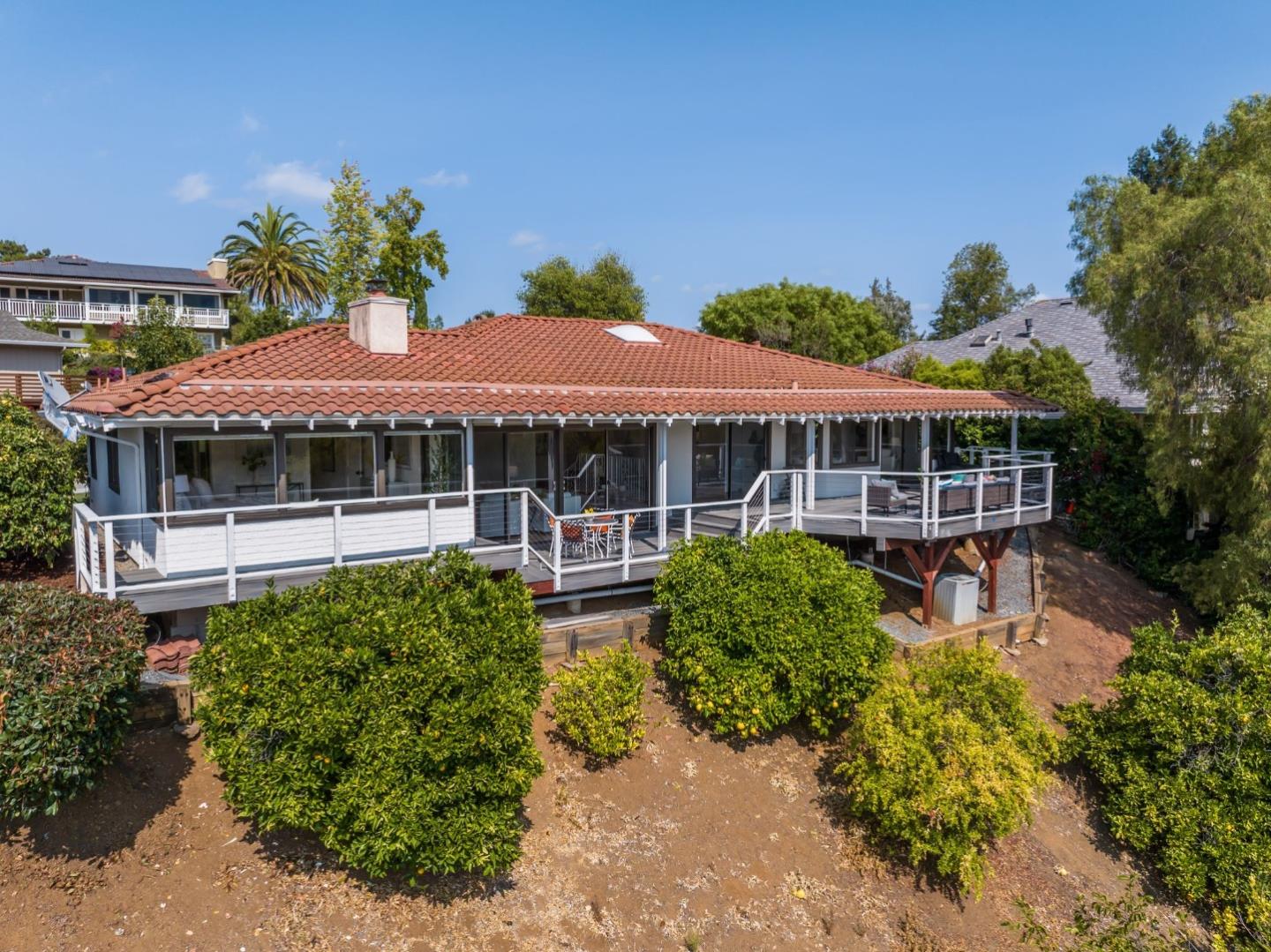 Detail Gallery Image 46 of 47 For 1086 Valley View Ct, Los Altos,  CA 94024 - 3 Beds | 2/1 Baths