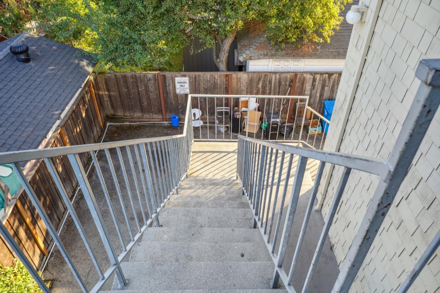 Detail Gallery Image 21 of 25 For 2824 Marlborough Ave #3,  Redwood City,  CA 94063 - 2 Beds | 1 Baths