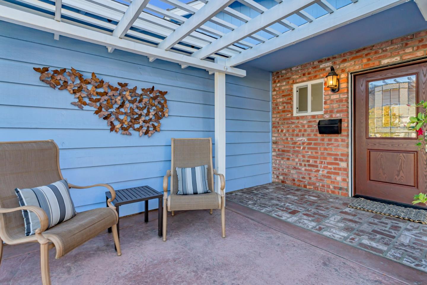 Detail Gallery Image 3 of 36 For 1582 Inverness Cir, San Jose,  CA 95124 - 3 Beds | 2/1 Baths