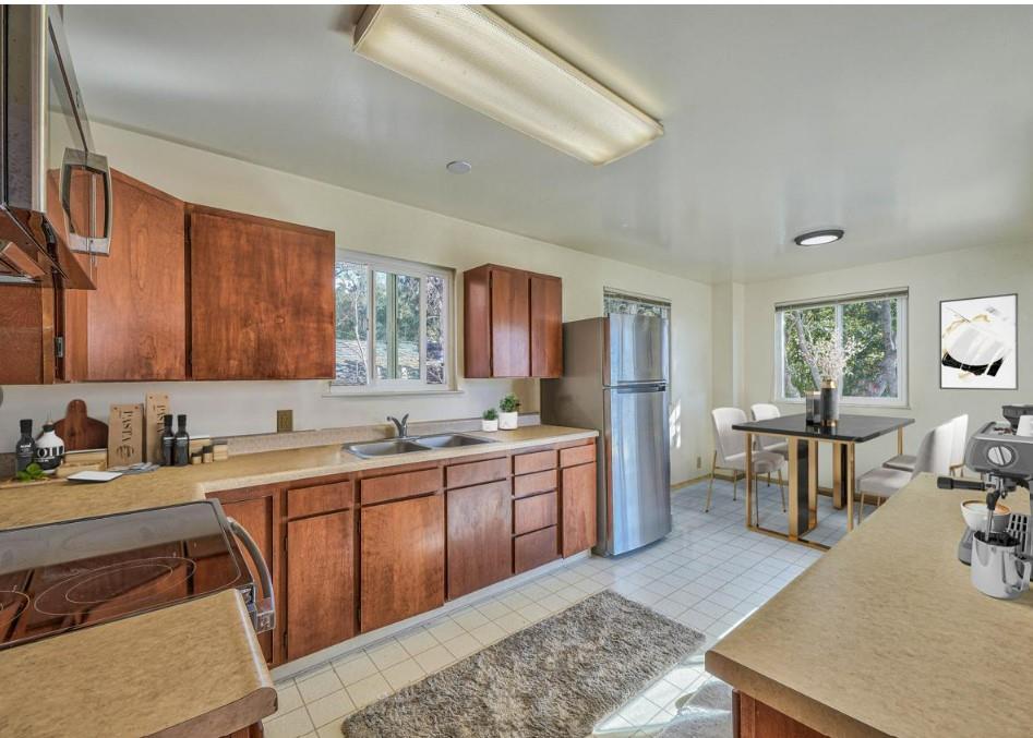 Detail Gallery Image 8 of 15 For 3196 Serra Ave a,  Carmel,  CA 93923 - 3 Beds | 1 Baths