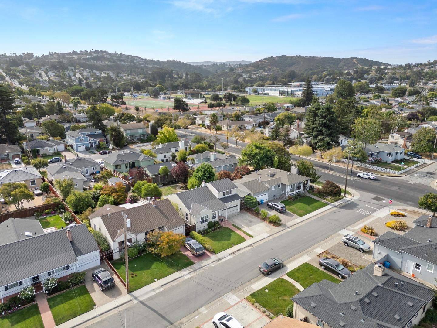 Detail Gallery Image 32 of 35 For 429 30th Ave, San Mateo,  CA 94403 - 3 Beds | 2 Baths