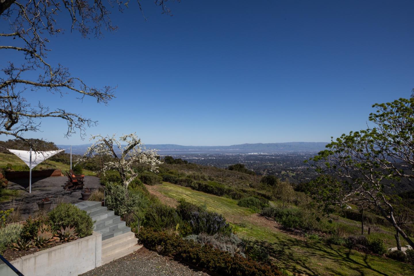 Detail Gallery Image 26 of 35 For 3810 Page Mill Rd, Los Altos,  CA 94022 - 4 Beds | 3/1 Baths