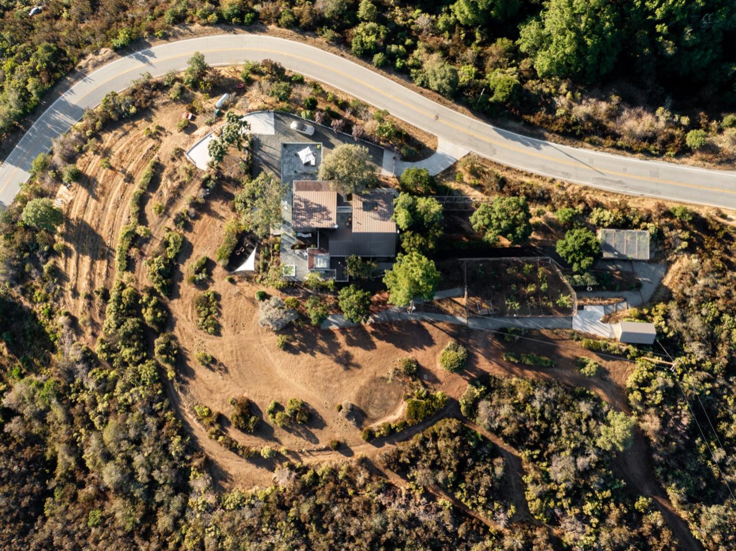 Detail Gallery Image 33 of 35 For 3810 Page Mill Rd, Los Altos,  CA 94022 - 4 Beds | 3/1 Baths