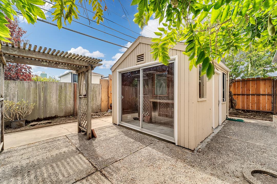 Detail Gallery Image 30 of 34 For 43 San Felipe Ave, South San Francisco,  CA 94080 - 3 Beds | 2 Baths