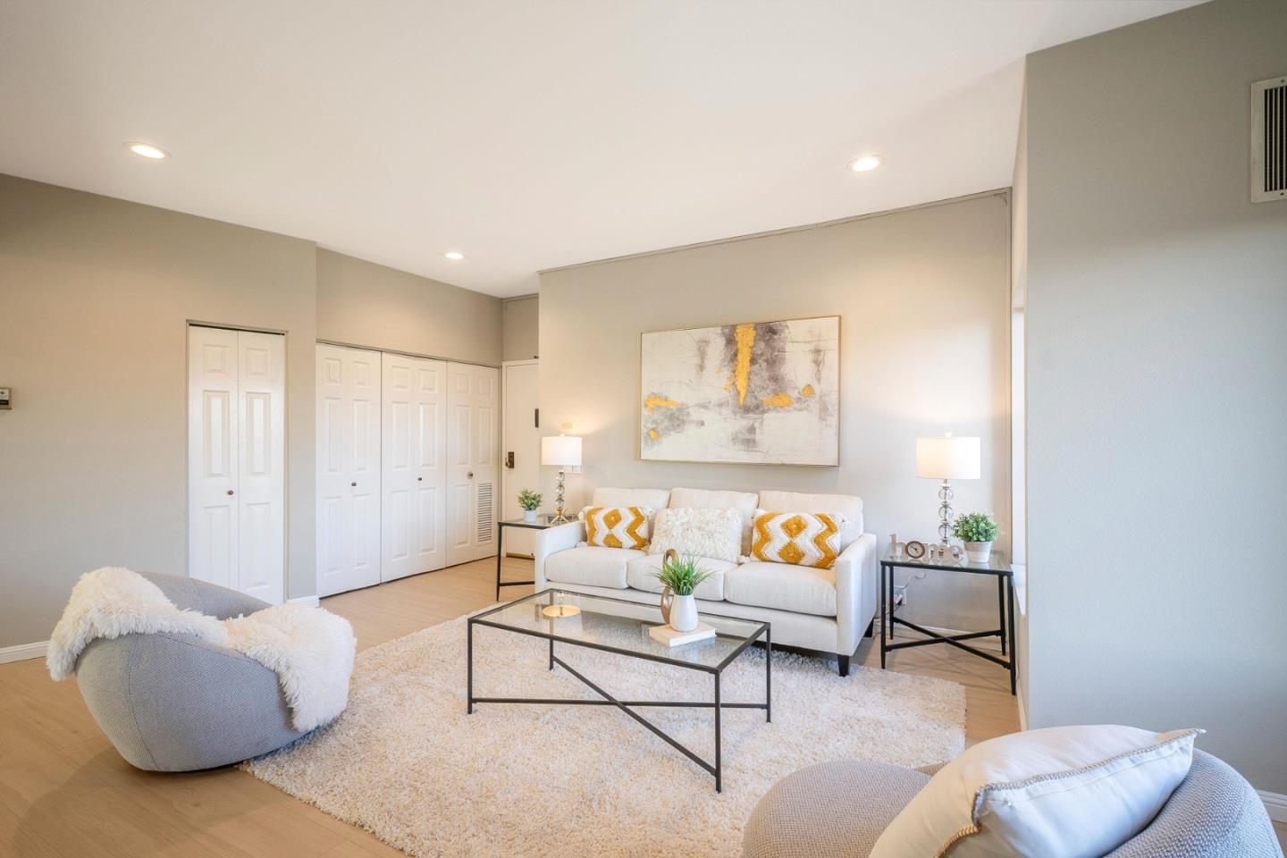 Detail Gallery Image 5 of 42 For 425 N El Camino Real #304,  San Mateo,  CA 94401 - 2 Beds | 2 Baths